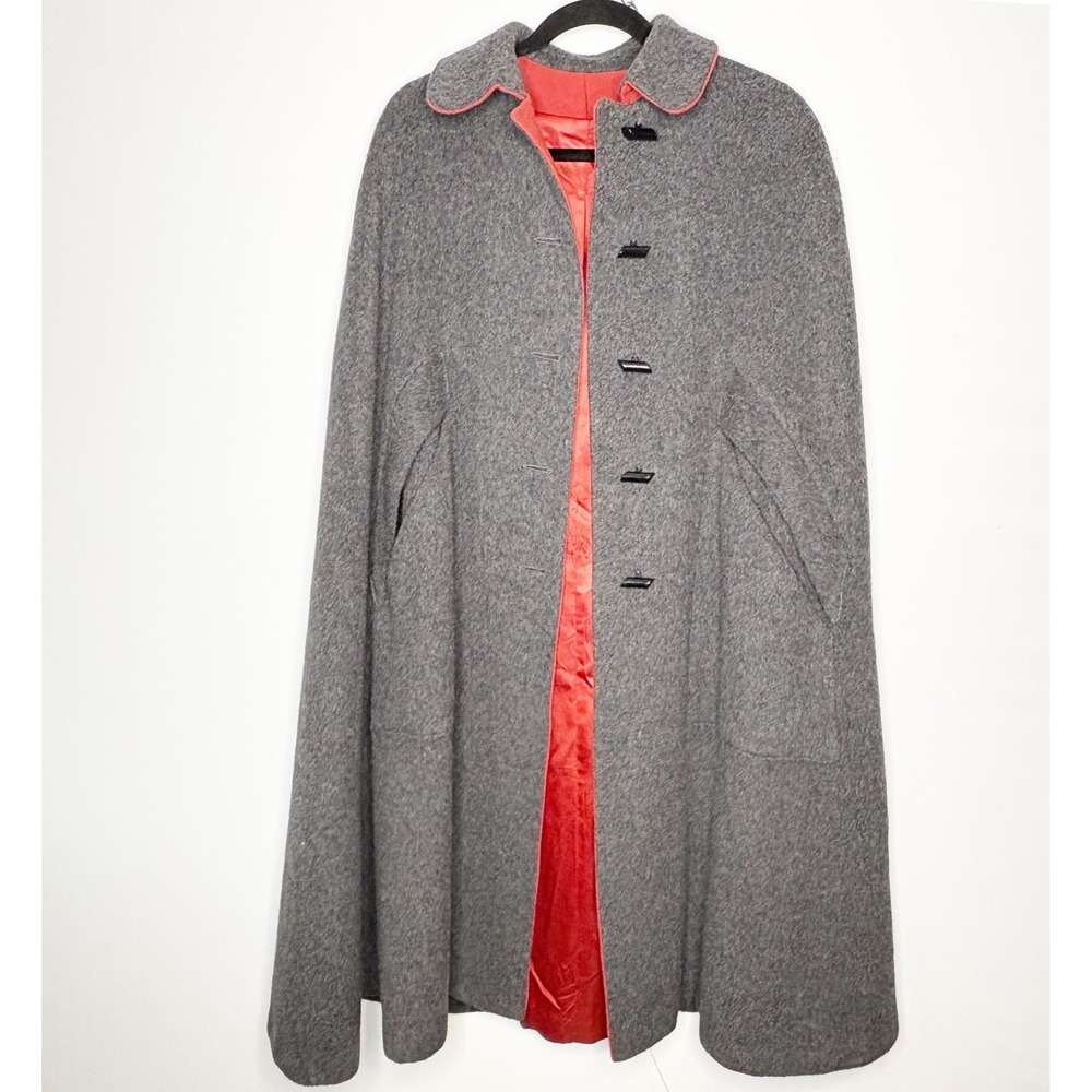 Domino New York Vintage Gray Wool Blend Cape Coat Red Lining Toggle Button OS